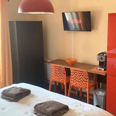 Studio Calme, Grand Parquet,Chateau,Insead Φονταινεμπλώ Εξωτερικό φωτογραφία